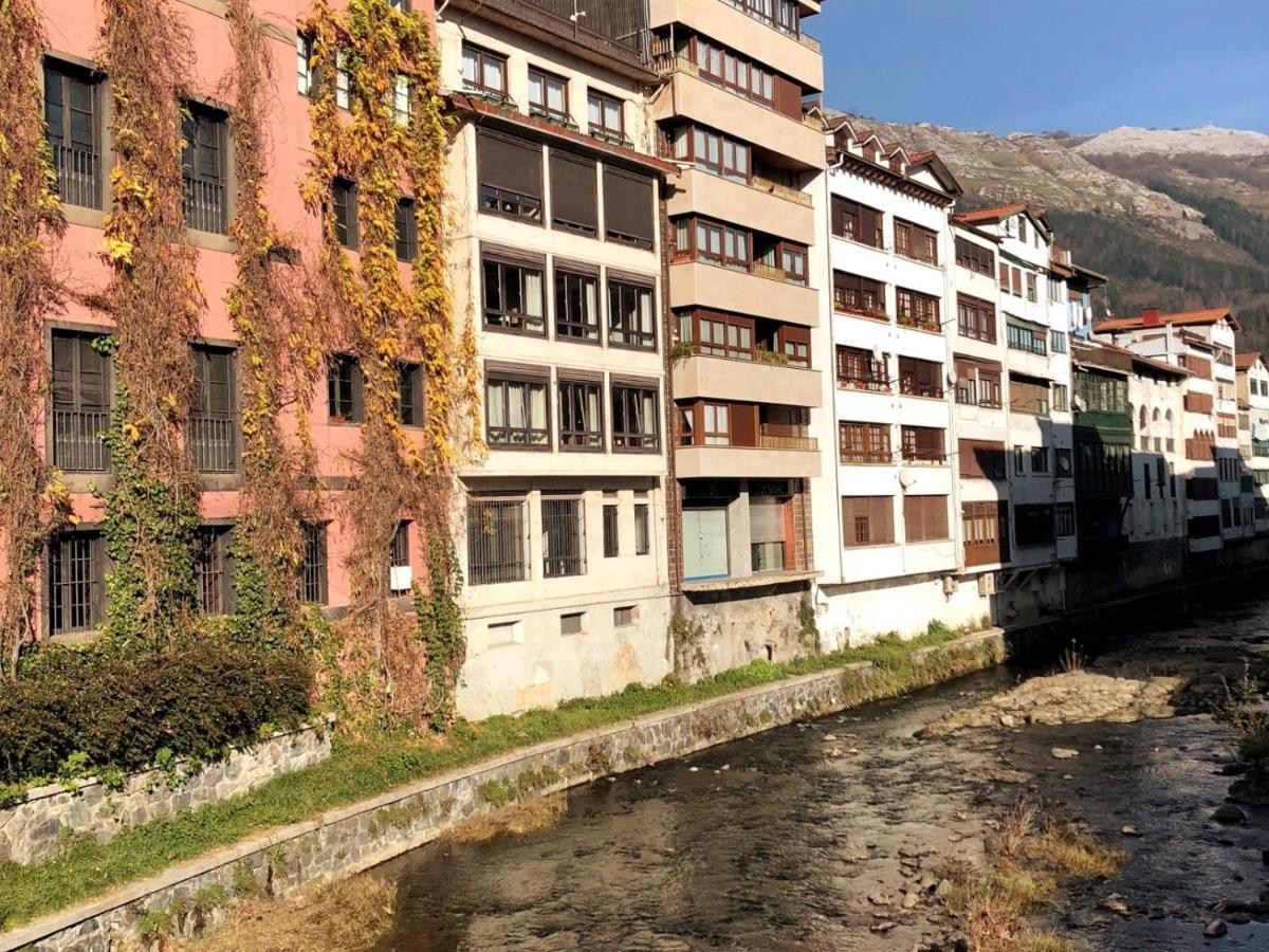 Appartement Azkoitia In The Heart Of The Basque Country Extérieur photo